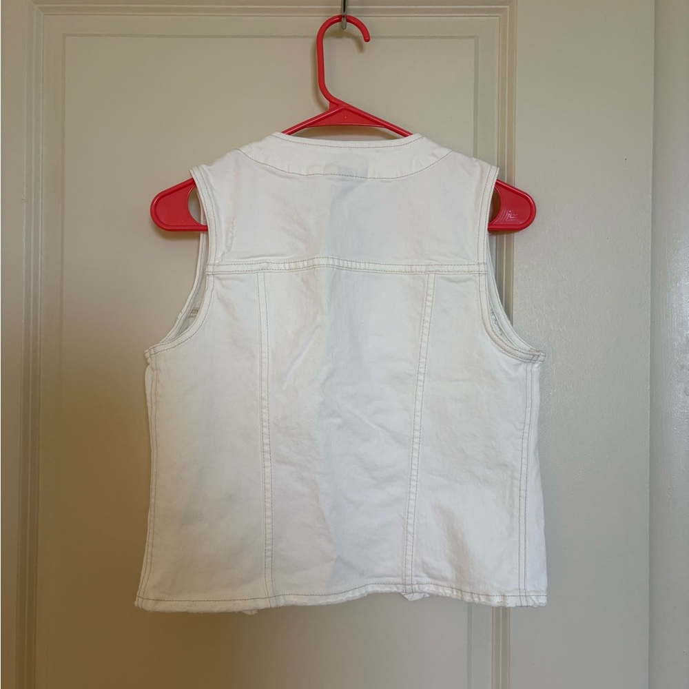 Universal Thread White Denim Button-Front Vest NWT - image 3